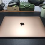 MacBook Air 2020 gold